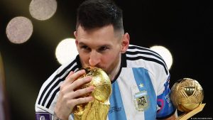 Lionel Messi Memenangkan Piala
